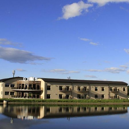 Hotel Dras Марібор Екстер'єр фото